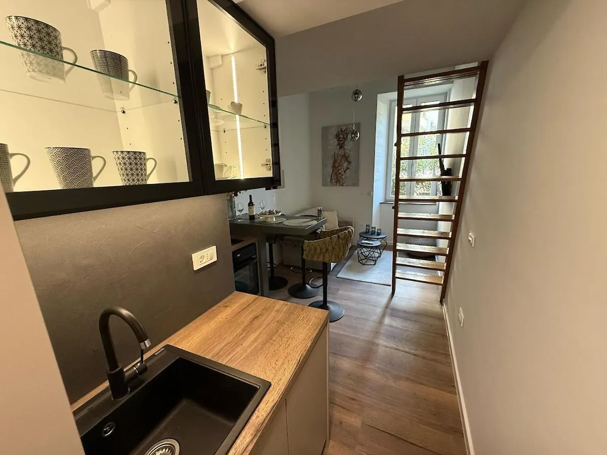 Apartment Castanea, Lovran, Opatija Riviera كرواتيا